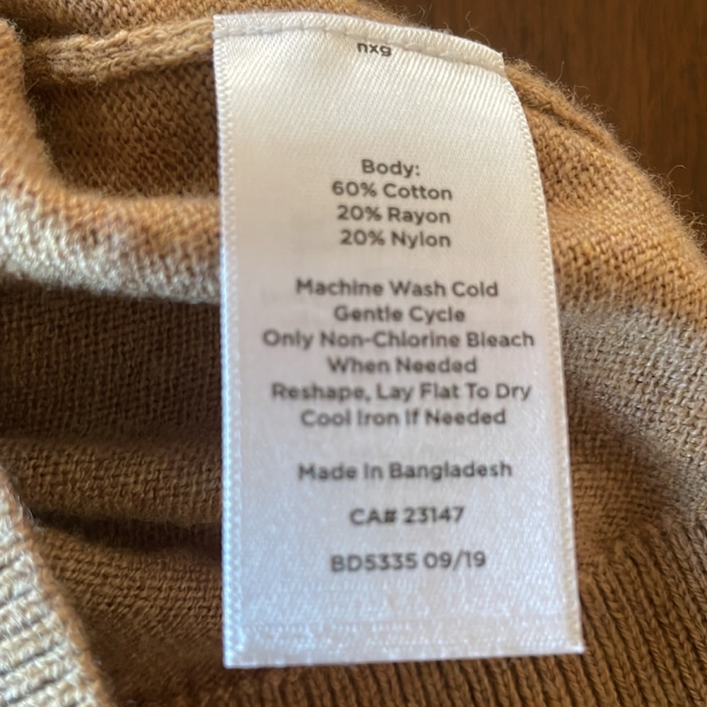 Talbots Sweater - Picture 7 of 8